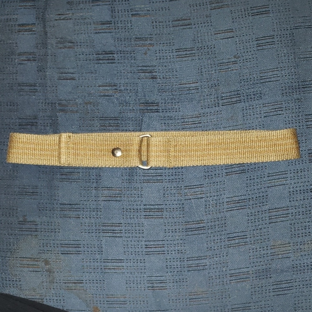 Adjustable boy's belt